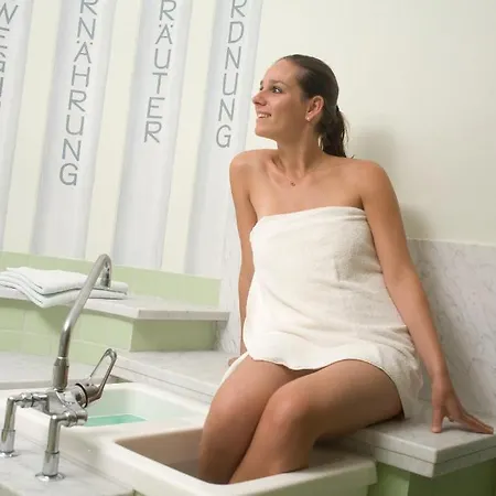 Kneipp- Und Wellvitalhotel Edelweiss 호텔