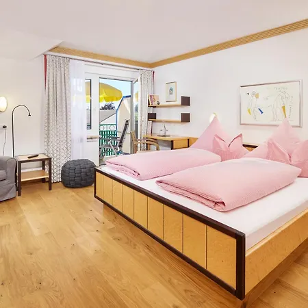 Kneipp- Und Wellvitalhotel Edelweiss