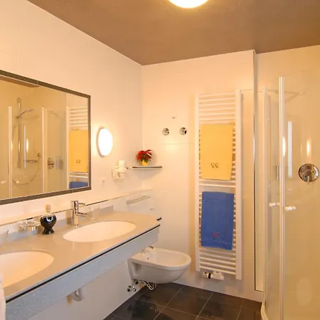Kneipp- Und Wellvitalhotel Edelweiss 호텔 4*